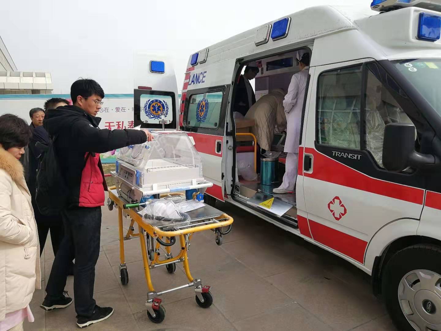 万载县救护车转院